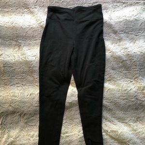 Black high wasted leggings